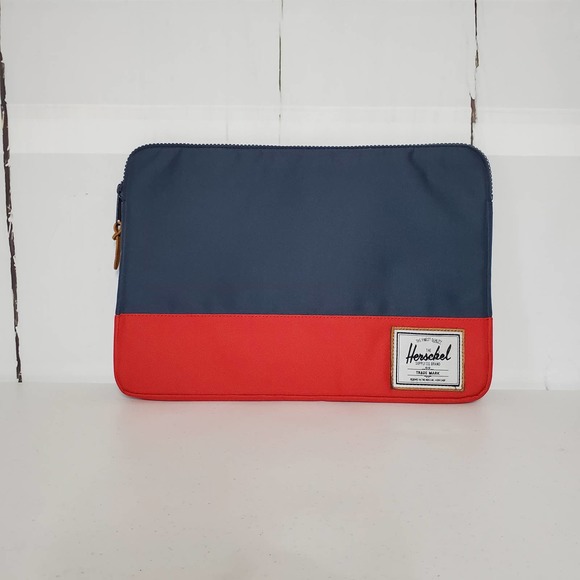 Herschel Supply Co. Other - Herschel Supply Co. Kirkwood Two Tone Laptop Sleeve Zip Soft Shell Case 15"